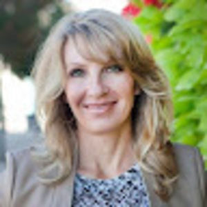 Meet your Posher, Rachelle & russ